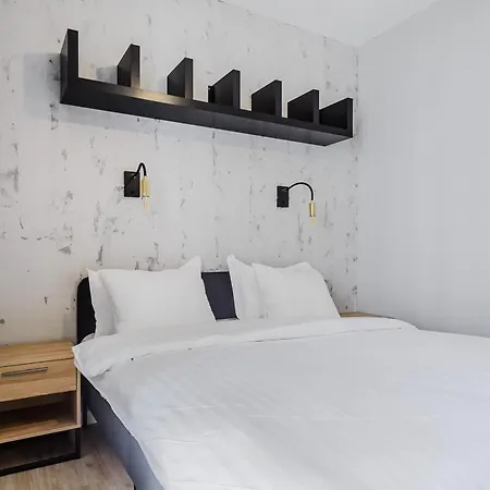 Luxury In The Center Of With View From The 11th Floor Varşova