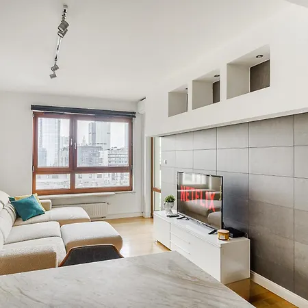 Luxury In The Center Of With View From The 11th Floor 아파트 바르샤바