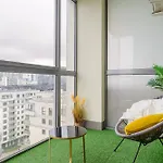 Luxury In The Center Of With View From The 11th Floor *